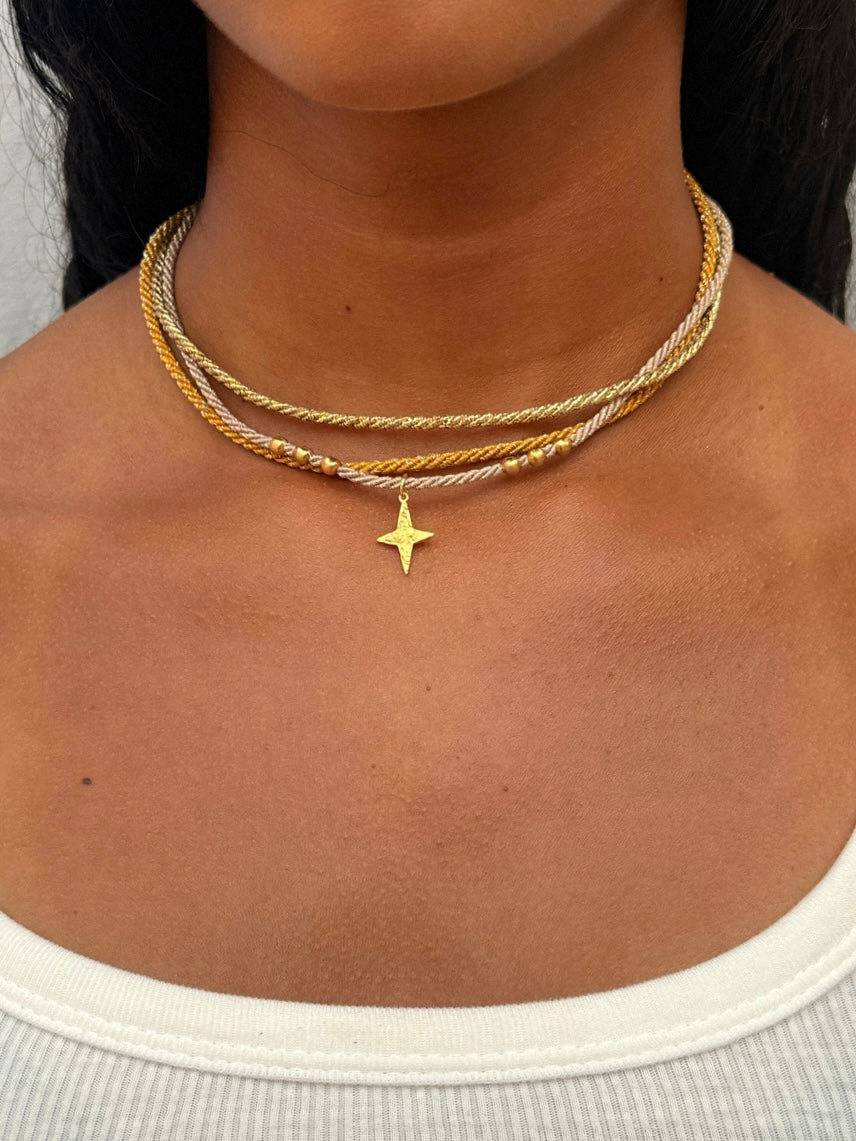 COLLIER BAYA DORÉ