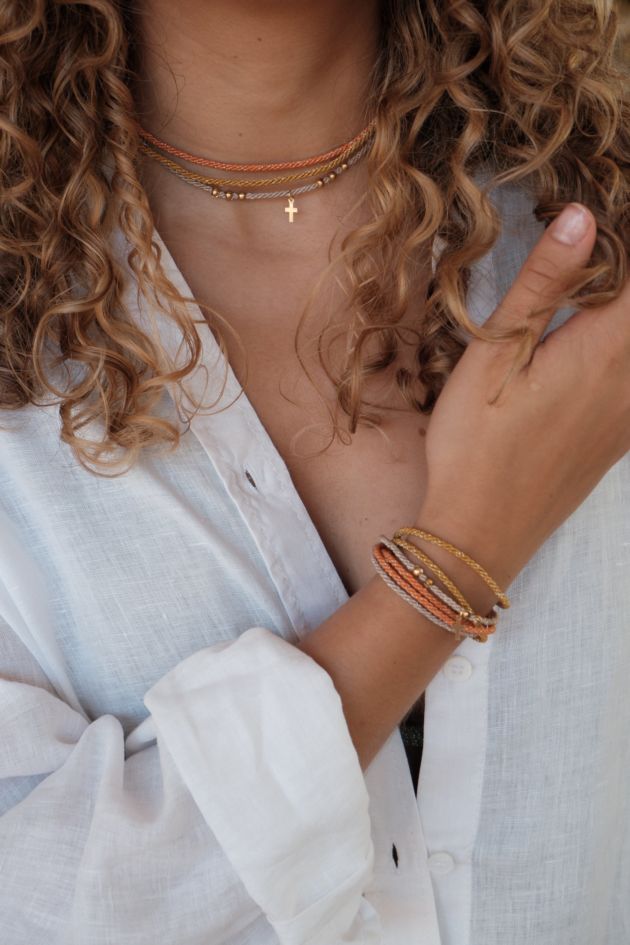 COLLIER BAYA