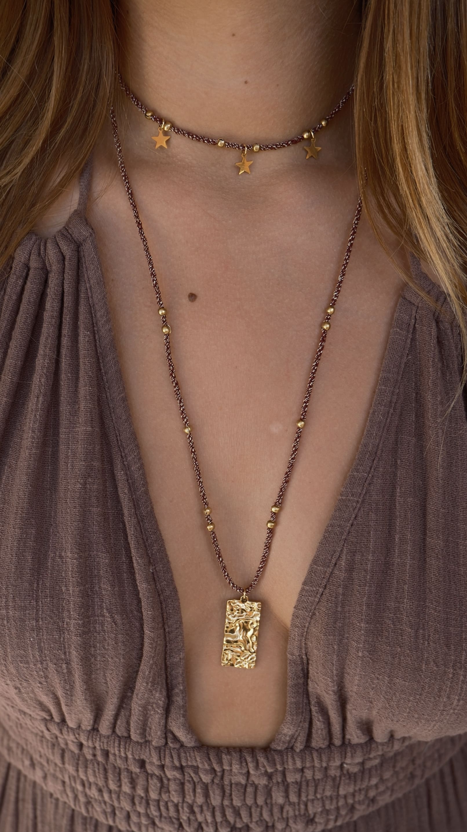 Collier Luisa – Bijou en acier inoxydable avec pendentif rectangle – Fait main à Marseille