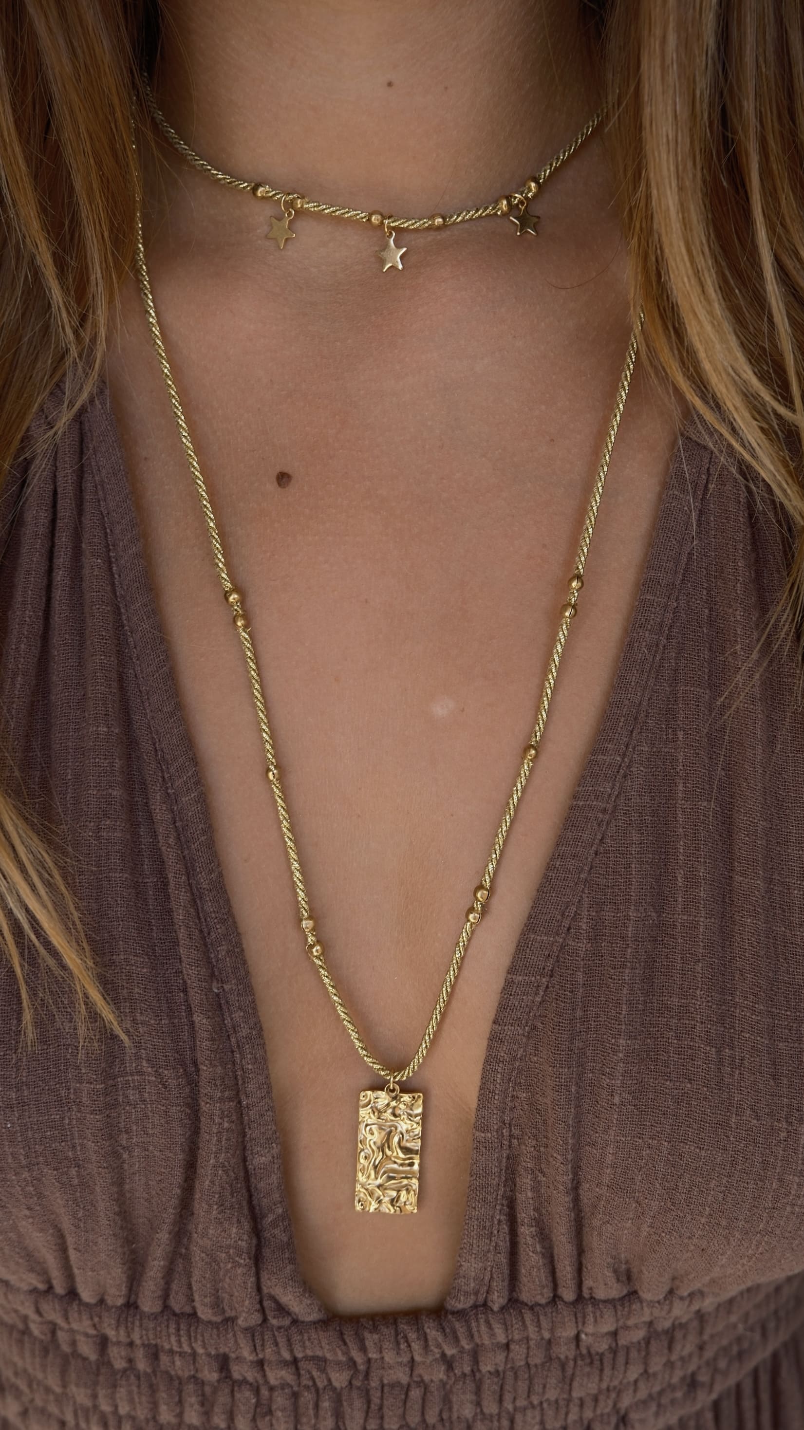 Collier Luisa – Bijou en acier inoxydable avec pendentif rectangle – Fait main à Marseille