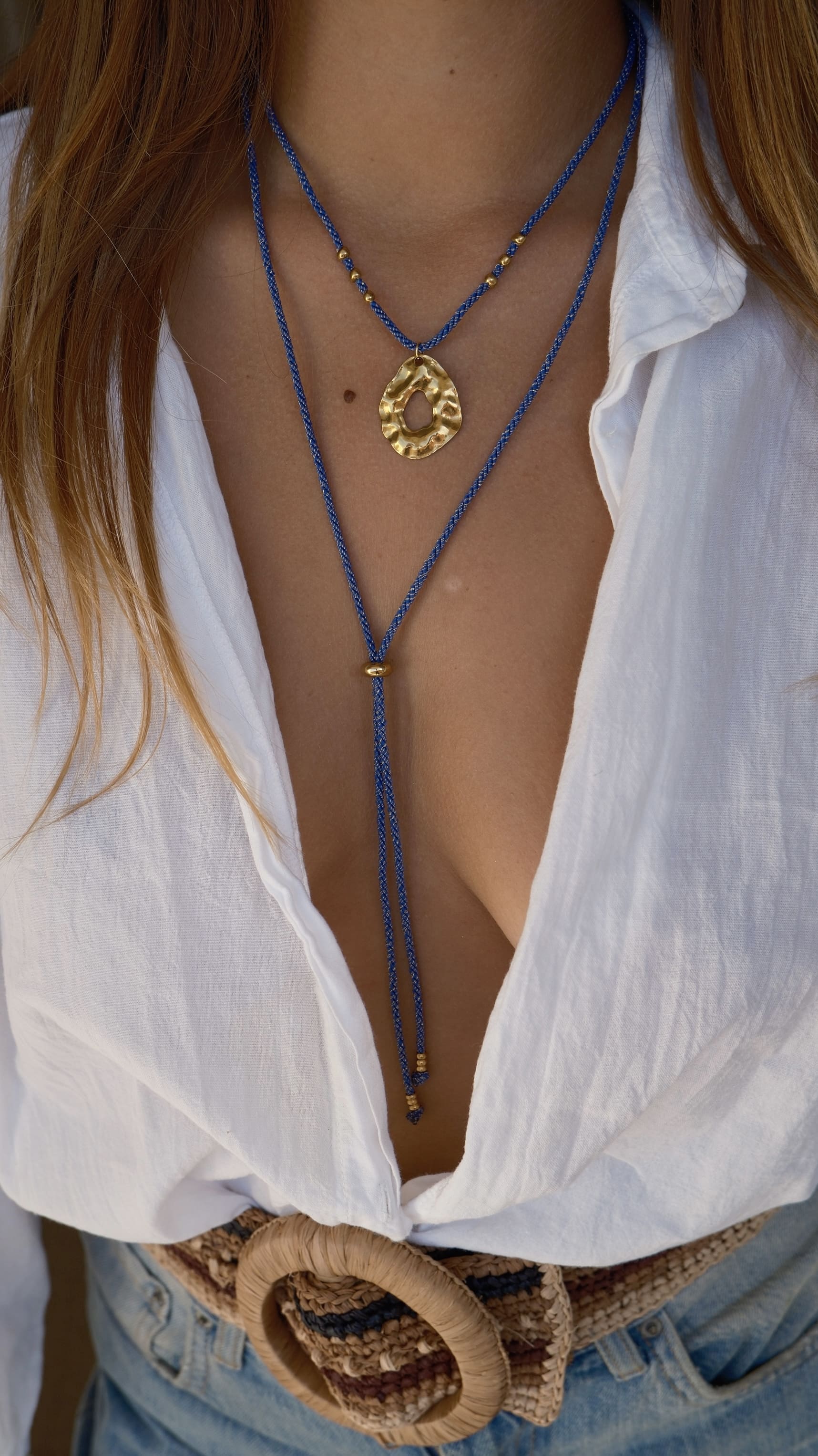 Collier MIA – Ajustable avec pendentif goutte en acier inoxydable – Fait main à Marseille