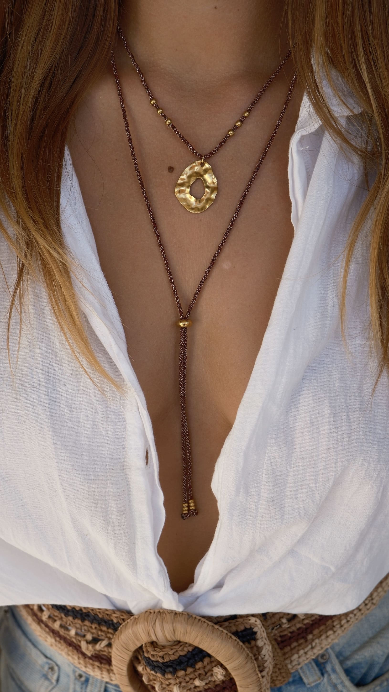 Collier MIA – Ajustable avec pendentif goutte en acier inoxydable – Fait main à Marseille